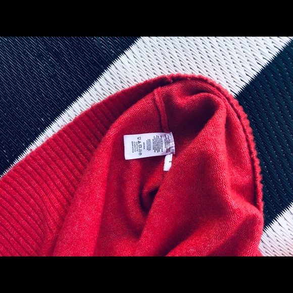 SOLD Beautiful, cozy pink turtleneck by LOFT - Picture 2 of 4